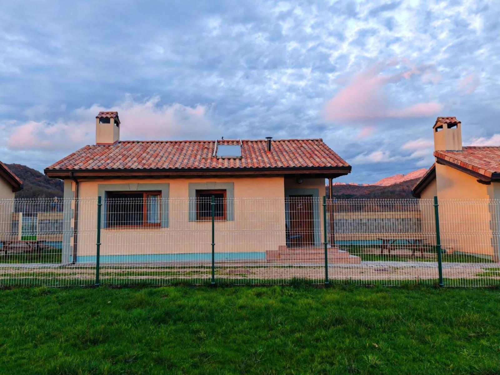 Casas Rurales Cuatro Valles Naredo de Fenar Exteriér fotografie
